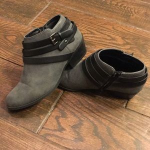 Gray and black belted bootie